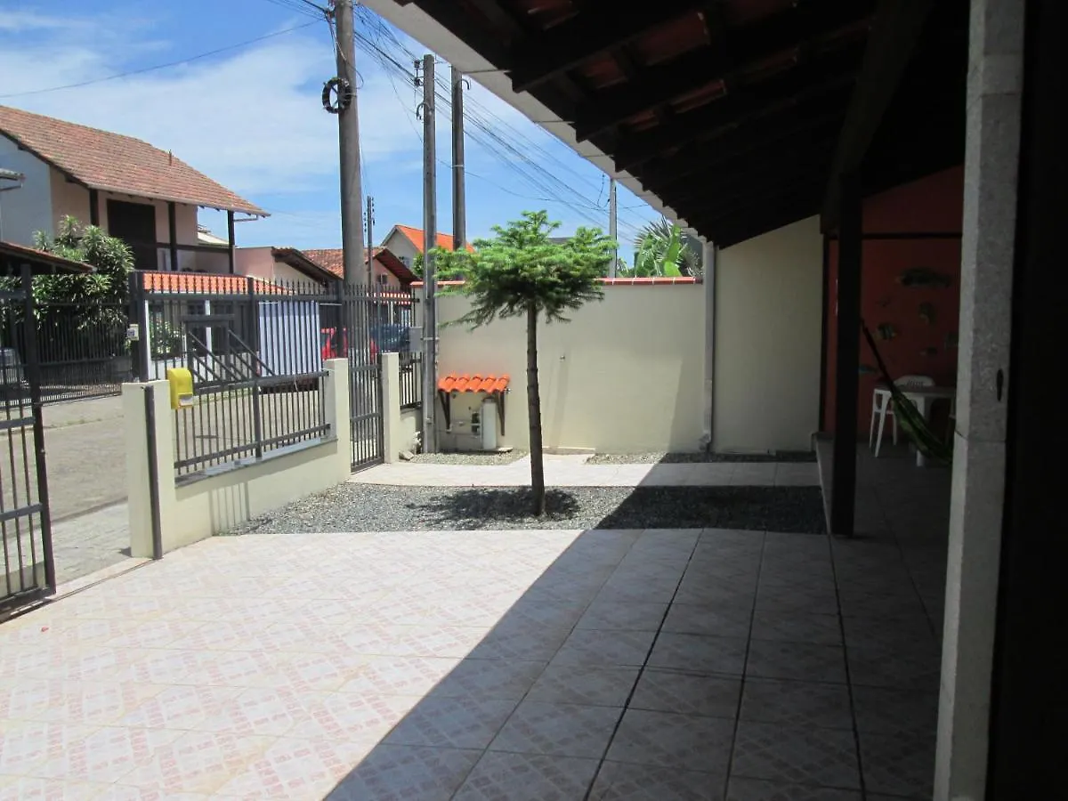 Casa Em Penha Sc Perto Do Beto Carrero E Da Praia Brazil